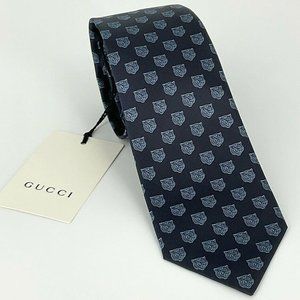 🚫SOLD🚫Brand New Authentic Men’s Gucci Tiger Print Silk Tie With Tags